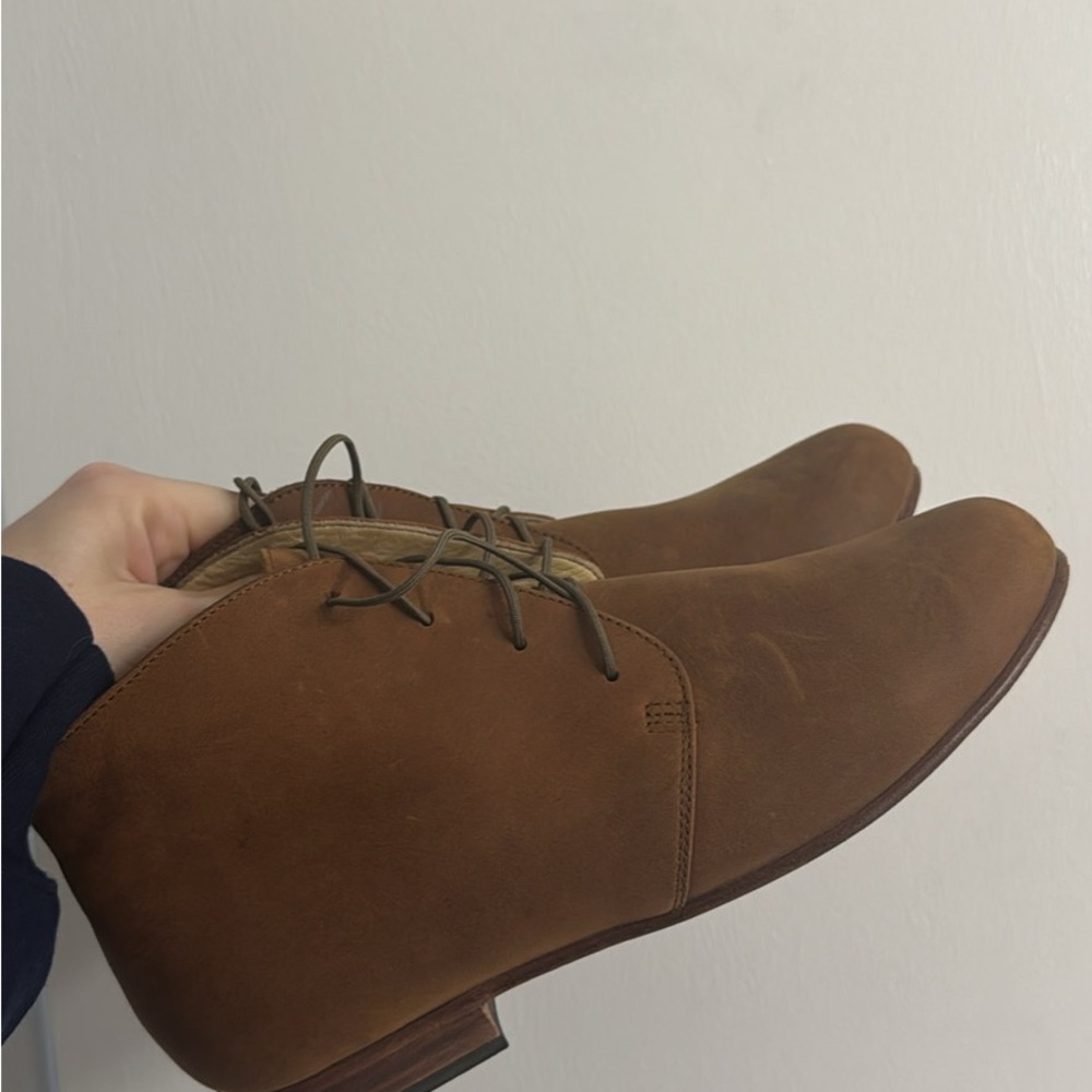 Nisolo Isa Chukka Boot Brown leather Size 8!
